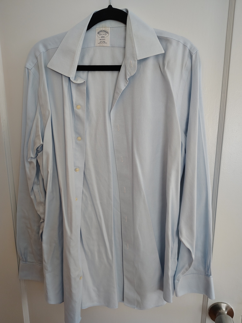 Brooks Brothers Pale Blue Men's Dress Shirt - Classic Spread Collar